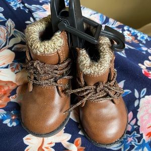 Baby boots size 2